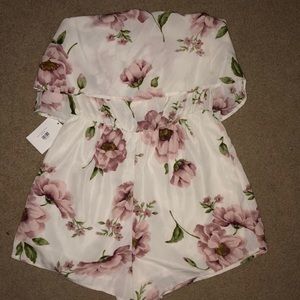 Floral strapless romper